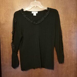 Sweet Juliet Womans Sweater
